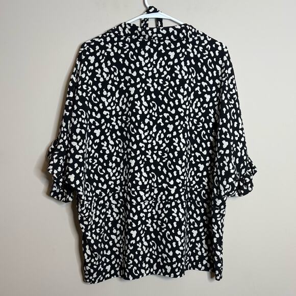 Bishop + Young Ruffle Sleeve Animal Print Blouse Black Cream Size Large - Picture 7 of 10